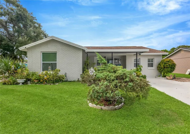 Photo 2 of Single family home for sale at 10302 Orchard Hills Ct, Tampa, FL 33615 | MLS# TB8547057 | Listing updated on 2026-09-27