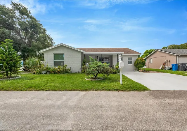 Photo 3 of Single family home for sale at 10302 Orchard Hills Ct, Tampa, FL 33615 | MLS# TB8547057 | Listing updated on 2026-09-27