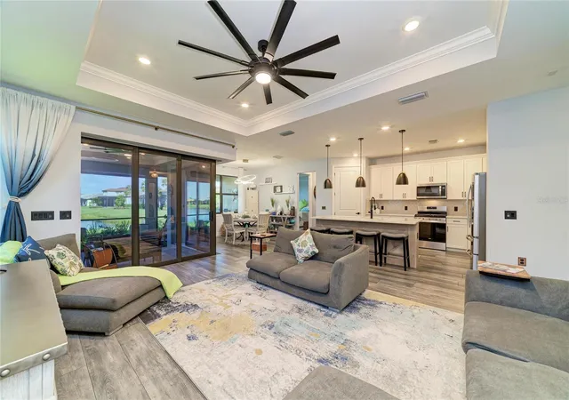 Photo 4 of Single family home for sale at 7683 Summerland Cvs, Bradenton, FL 34202 | MLS# G5117582 | Listing updated on 2026-09-25