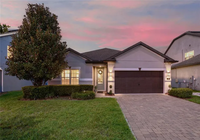 Photo 2 of Single family home for sale at 154 Oakmont Reserve Cir, LONGWOOD, FL 32750 | MLS# O6440507 | Listing updated on 2026-10-09