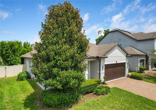 Photo 3 of Single family home for sale at 154 Oakmont Reserve Cir, Longwood, FL 32750 | MLS# O6440507 | Listing updated on 2026-10-09
