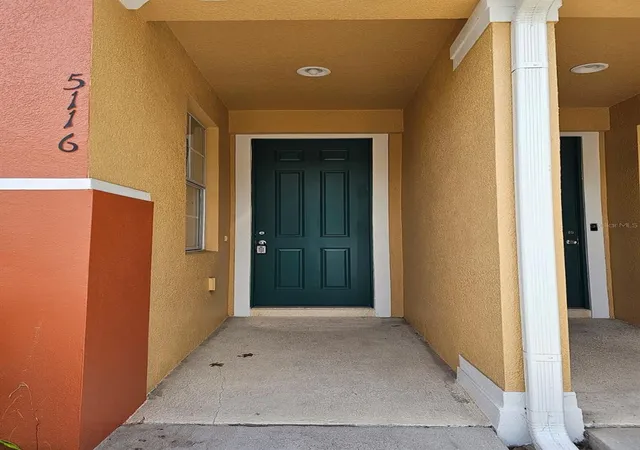 Photo 1 of Townhouse for sale at 5116 Dominica Dr, Kissimmee, FL 34746 | MLS# S5157261 | Listing updated on 2026-09-11