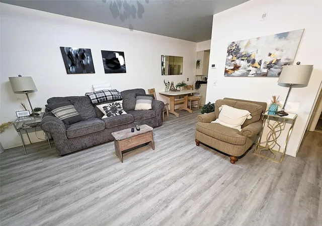 Photo 3 of Condo for sale at 2210 Vista Del Sol Condo #520, Lutz, FL 33558 | MLS# W7889364 | Listing updated on 2026-09-11
