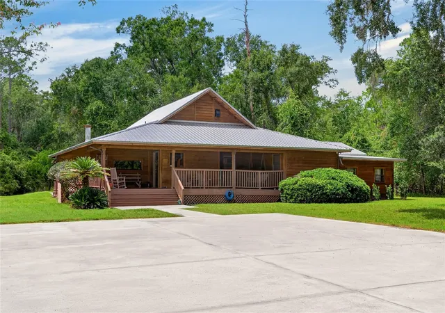 Single family home for sale at 10710 NE 81st Street, GAINESVILLE, FL 32609 | MLS# OM731989