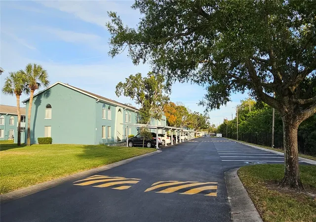 Photo 2 of Condo for sale at 395 114th Avenue N #4, Saint Petersburg, FL 33716 | MLS# TB8547114 | Listing updated on 2026-09-29