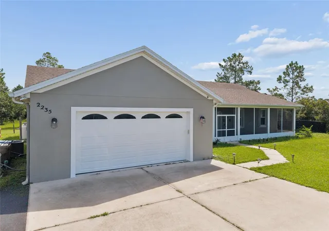 Photo 2 of Single family home for sale at 2235 Bronco Dr, Saint Cloud, FL 34771 | MLS# O6440558 | Listing updated on 2026-09-11