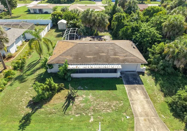 Photo 4 of Single family home for sale at 2094 Carpetgreen St, Port Charlotte, FL 33948 | MLS# C7530564 | Listing updated on 2026-09-19
