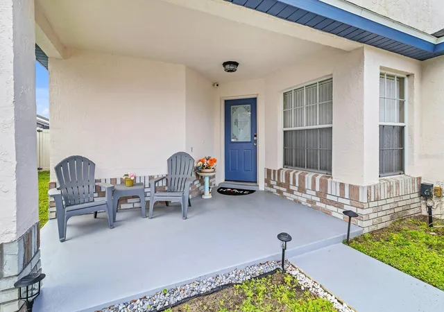 Photo 3 of Single family home for sale at 7830 Myrtle Oak Ln, Kissimmee, FL 34747 | MLS# S5157267 | Listing updated on 2026-09-11