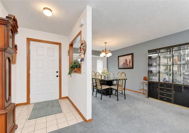 Photo 4 of Single family home for sale at 659 Timber Pond Dr, Brandon, FL 33510 | MLS# TB8547128 | Listing updated on 2026-09-30
