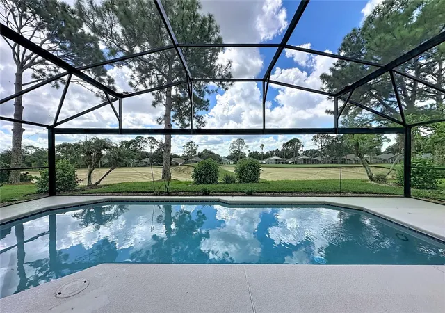 Photo 3 of Single family home for sale at 1428 Park Pl, Haines City, FL 33844 | MLS# K4903773 | Listing updated on 2026-09-12