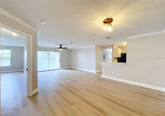 Photo 4 of Condo for sale at 1939 Summer Clb Dr #215, Oviedo, FL 32765 | MLS# O6440583 | Listing updated on 2026-09-24