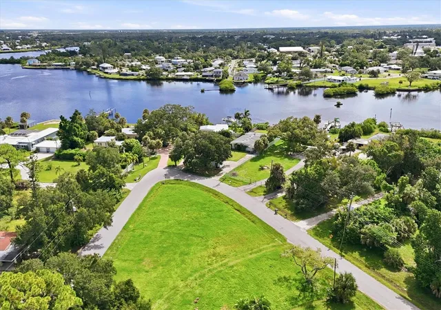 Photo 3 of Land for sale at 114 Magnolia Ave, Nokomis, FL 34275 | MLS# A4705656 | Listing updated on 2026-09-22