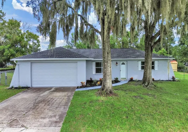 Photo 1 of Single family home for sale at 27055 Frampton Ave, Brooksville, FL 34602 | MLS# TB8547175 | Listing updated on 2026-09-11