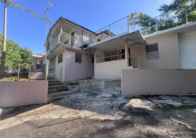 Photo 2 of House for sale at Solar C O Hato Viejo Sec Canta Gallo, Arecibo, PR 00612 | MLS# PR9124076 | Listing updated on 2026-10-22