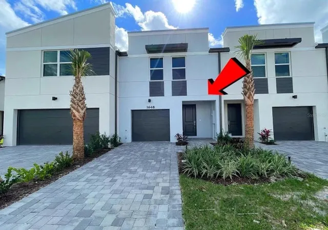 Photo 15 of Townhouse for sale at 1648 Lindley St, Mangonia Park, FL 33407 | MLS# O6440635 | Listing updated on 2026-10-15