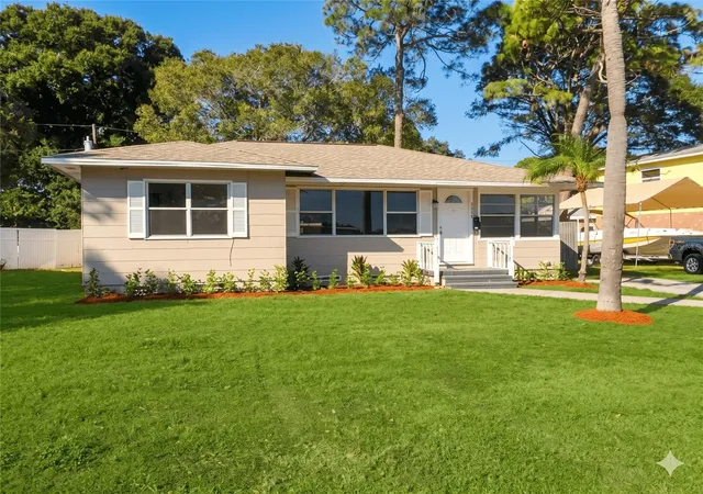Photo 1 of Single family home for sale at 8330 63rd Way N, Pinellas Park, FL 33781 | MLS# TB8547213 | Listing updated on 2026-09-23