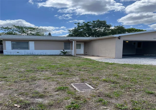 Photo 2 of Single family home for sale at 10723 109th Street, Largo, FL 33778 | MLS# TB8547216 | Listing updated on 2026-09-23