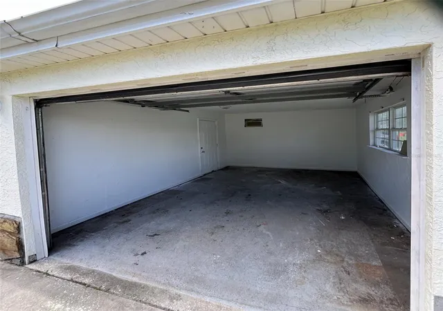 Photo 4 of Single family home for sale at 5682 63rd Lane N, Saint Petersburg, FL 33709 | MLS# TB8547219 | Listing updated on 2026-09-23