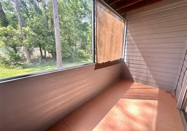 Photo 3 of Condo for sale at 1400 Gandy Blvd N #803, Saint Petersburg, FL 33702 | MLS# TB8547225 | Listing updated on 2026-09-11
