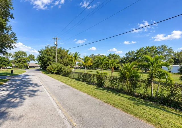 Photo 2 of Land for sale at 1001 Tarpon St, Fort Myers, FL 33916 | MLS# S5157297 | Listing updated on 2026-09-10