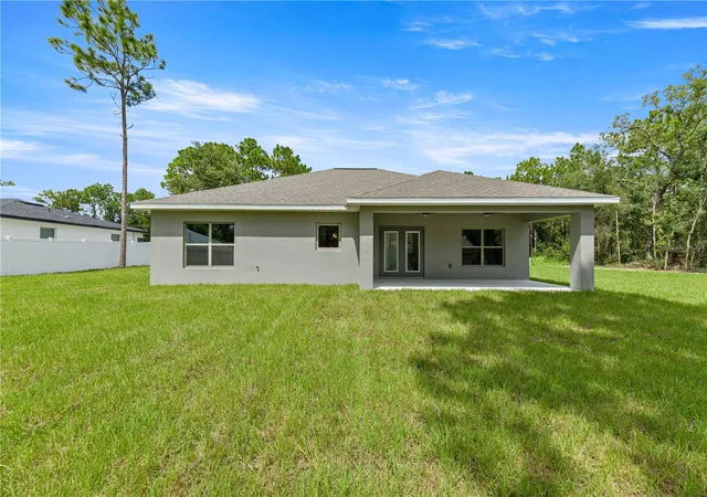 Photo 4 of Single Family Residence at 537 Bahia Cir Dr, Ocala, FL 34472 | MLS# OM732015 |  | Sold on 2026-10-08