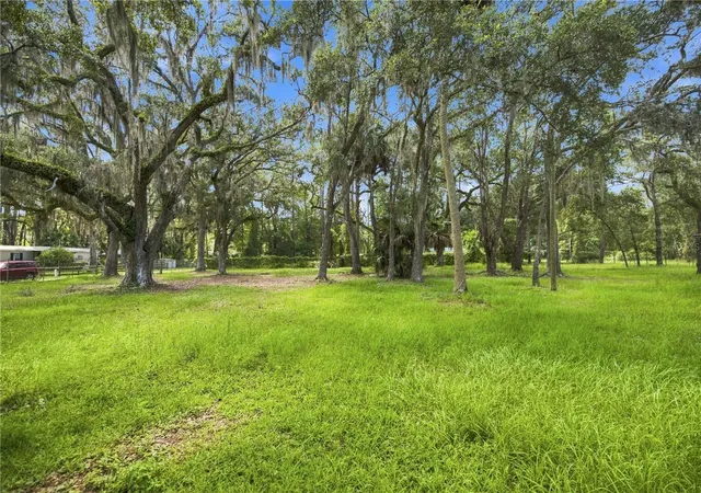 Photo 2 of Manufactured home for sale at 14200 Ne 165th Street, Fort Mc Coy, FL 32134 | MLS# OM732016 | Listing updated on 2026-09-11