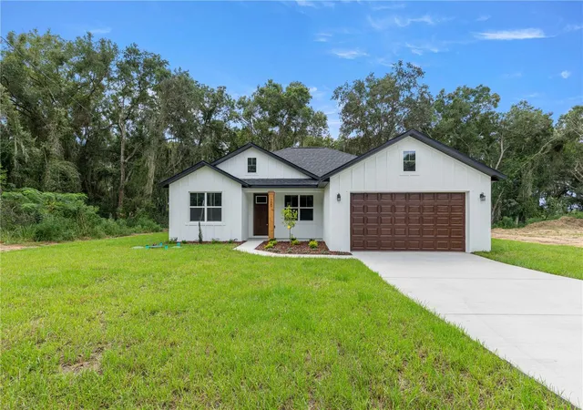 Photo 2 of Single family home for sale at 100 Willow Rd, Ocala, FL 34472 | MLS# OM732022 | Listing updated on 2026-09-15