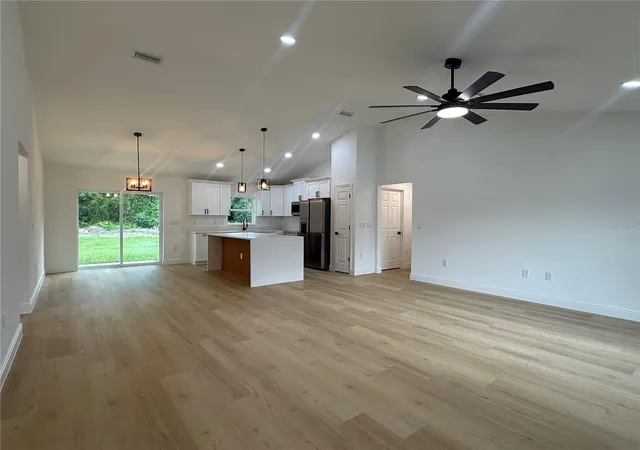 Photo 2 of Single family home for sale at 14460 SE 43rd Terrace, Summerfield, FL 34491 | MLS# OM732023 | Listing updated on 2026-09-24