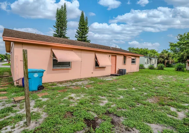 Photo 2 of Sale Pending at 717 Nw 1st Street, Boynton Beach, FL 33435 | MLS# TB8547271 | Listing updated on 2026-09-28