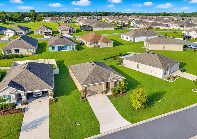 Photo 3 of Single family home for sale at 316 W Fairways View Dr, Beverly Hills, FL 34465 | MLS# O6440702 | Listing updated on 2026-09-11