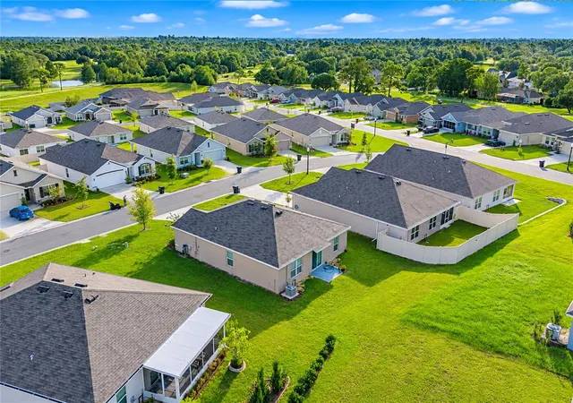 Photo 4 of Single family home for sale at 316 W Fairways View Dr, Beverly Hills, FL 34465 | MLS# O6440702 | Listing updated on 2026-09-11