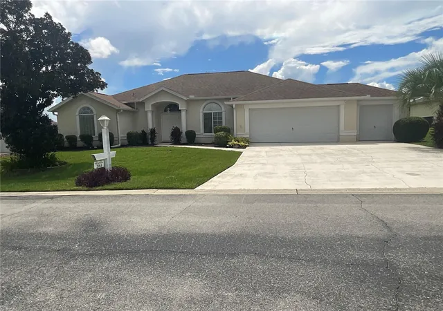 Photo 1 of Single family home for sale at 2084 NW 50th Circle, Ocala, FL 34482 | MLS# O6440704 | Listing updated on 2026-09-21