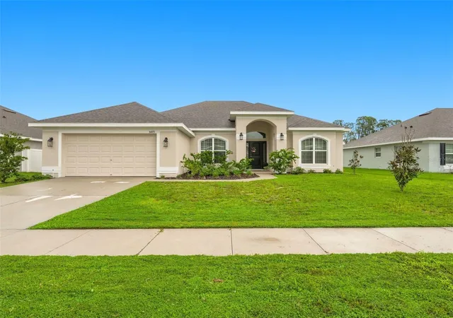 Photo 1 of Single family home for sale at 5479 Knights Landing Dr, Lakeland, FL 33810 | MLS# TB8547303 | Listing updated on 2026-09-28
