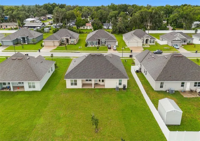 Photo 4 of Single family home for sale at 5479 Knights Landing Dr, Lakeland, FL 33810 | MLS# TB8547303 | Listing updated on 2026-09-28