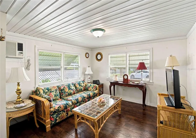 Photo 4 of Manufactured home for sale at 3321 Carol Dr, Ellenton, FL 34222 | MLS# D6148719 | Listing updated on 2026-10-03