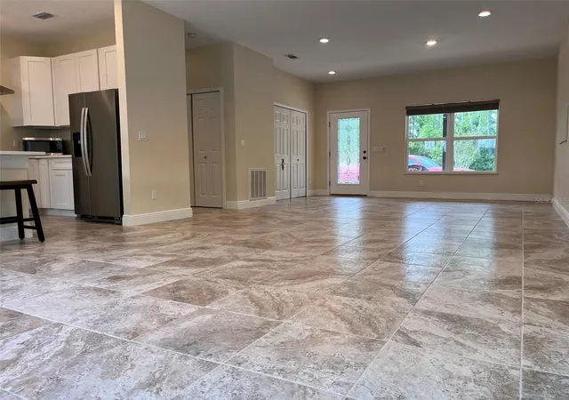 Photo 4 of Single family home for sale at 456 Baron Rd, Orlando, FL 32828 | MLS# O6440735 | Listing updated on 2026-09-11