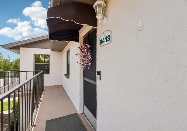Photo 3 of Condo for sale at 6413 River Lodge Ln, Weeki Wachee, FL 34607 | MLS# W7889386 | Listing updated on 2026-09-11