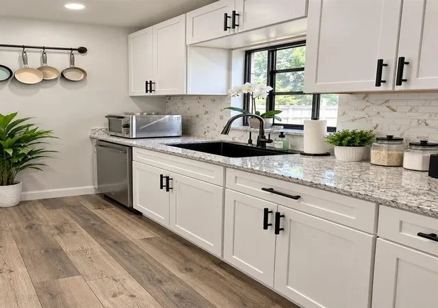 Photo 2 of Single family home for sale at 3594 Raintree Cir, Lakeland, FL 33803 | MLS# TB8547328 | Listing updated on 2026-09-28