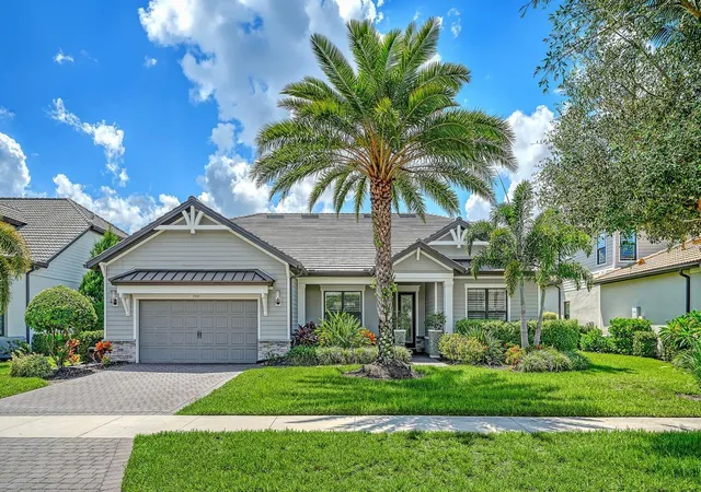 Photo 1 of Single family home for sale at 7997 Grande Shrs Dr, Sarasota, FL 34240 | MLS# A4705704 | Listing updated on 2026-10-01