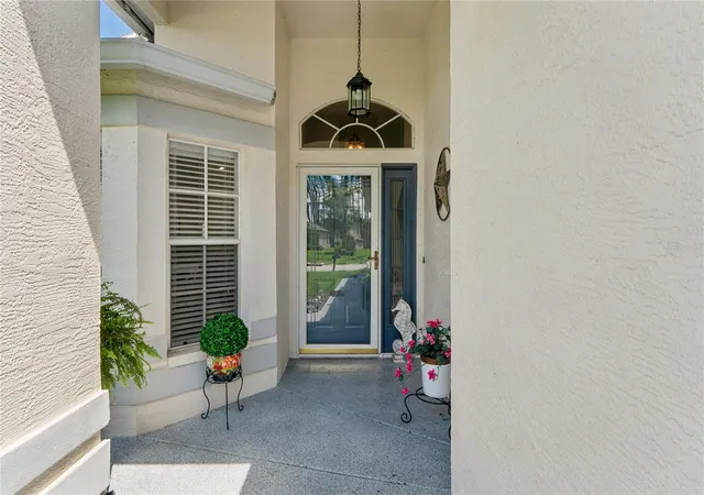 Photo 3 of Single family home for sale at 11849 Aranda Ct, Hudson, FL 34667 | MLS# W7889400 | Listing updated on 2026-09-14