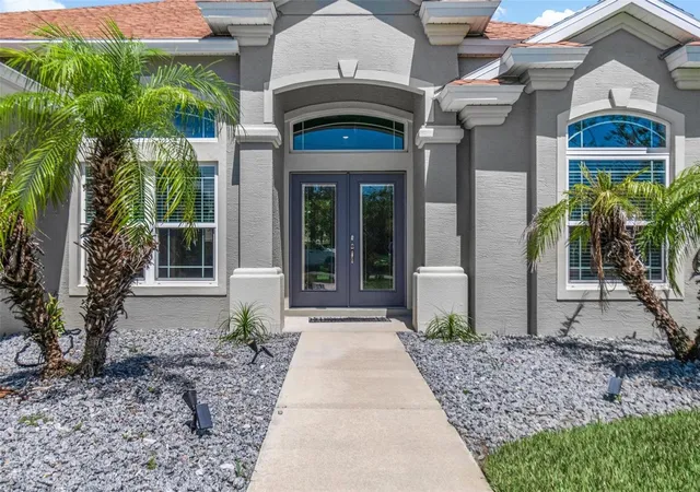 Photo 2 of Single family home for sale at 3 Canarsie Pl, Palm Coast, FL 32137 | MLS# FC321366 | Listing updated on 2026-09-11