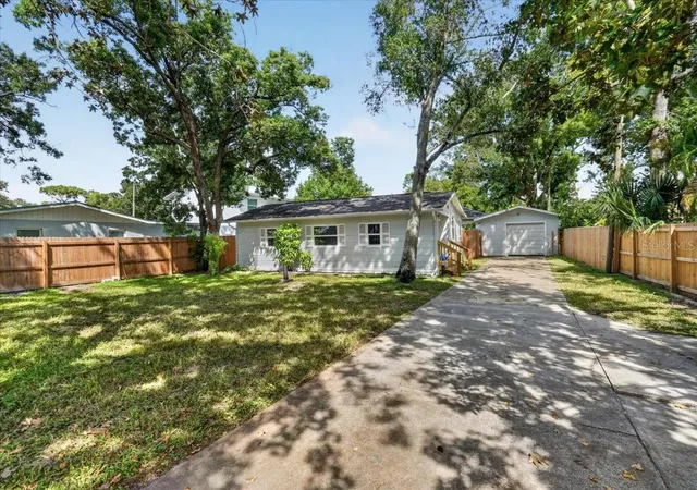 Photo 3 of Single family home for sale at 5025 72nd Street N, Saint Petersburg, FL 33709 | MLS# TB8547443 | Listing updated on 2026-09-18