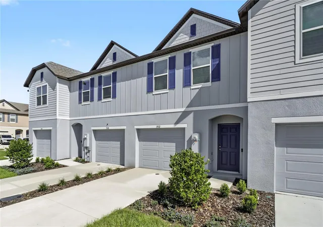 Photo 3 of Townhouse for sale at 3512 Eagles Xing Way, Lakeland, FL 33803 | MLS# O6440842 | Listing updated on 2026-10-07