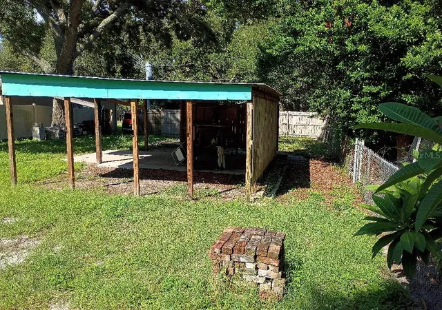 Photo 3 of Land for sale at 1307 New York Ave, Dunedin, FL 34698 | MLS# TB8547476 | Listing updated on 2026-09-14