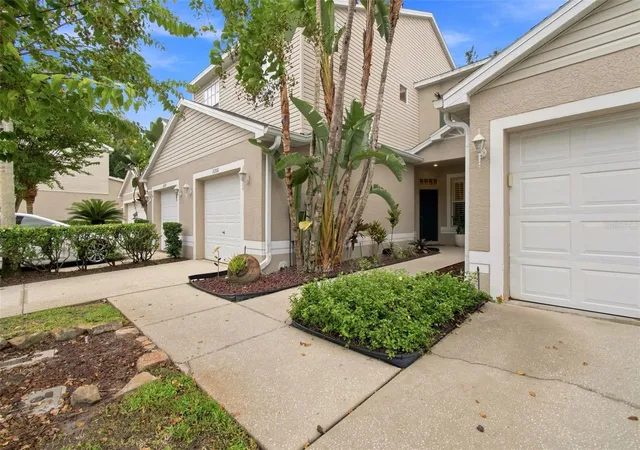 Photo 3 of Townhouse for sale at 3206 Audubon Ct, Tarpon Springs, FL 34688 | MLS# TB8547526 | Listing updated on 2026-09-12