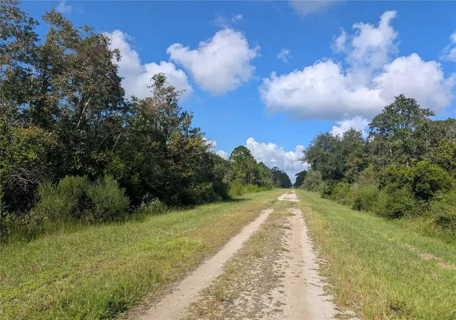 Photo 4 of Sale Pending at 313 Bougainville Dr, Indian Lake Estates, FL 33855 | MLS# P4939847 | Listing updated on 2026-09-25