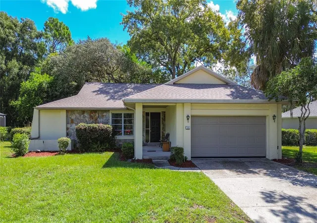 Photo 1 of Single family home for sale at 255 Pine St, Homosassa, FL 34446 | MLS# TB8547566 | Listing updated on 2026-09-11