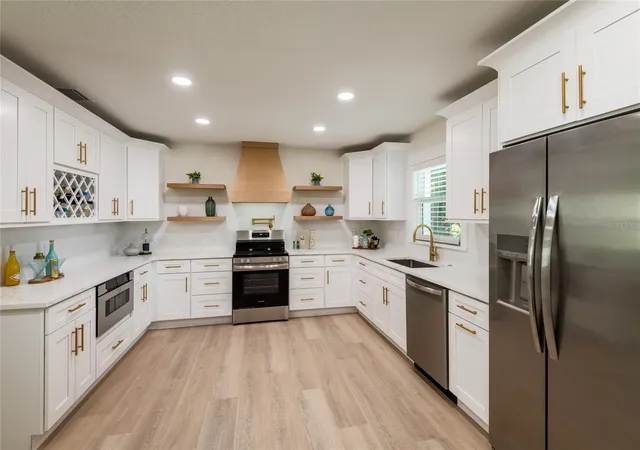Photo 3 of Single family home for sale at 796 Pinewood Dr, Dunedin, FL 34698 | MLS# TB8547581 | Listing updated on 2026-09-23