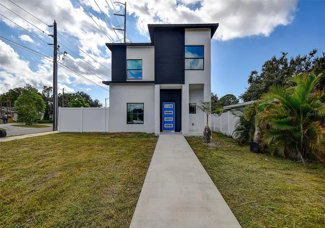 Single family home for sale at 5200 7th Avenue N, Saint Petersburg, FL 33710 | MLS# TB8547588 | Listing updated on 2026-09-11