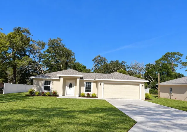 Photo 2 of Single family home for sale at 3299 Harden St, Spring Hill, FL 34606 | MLS# W7889422 | Listing updated on 2026-10-02